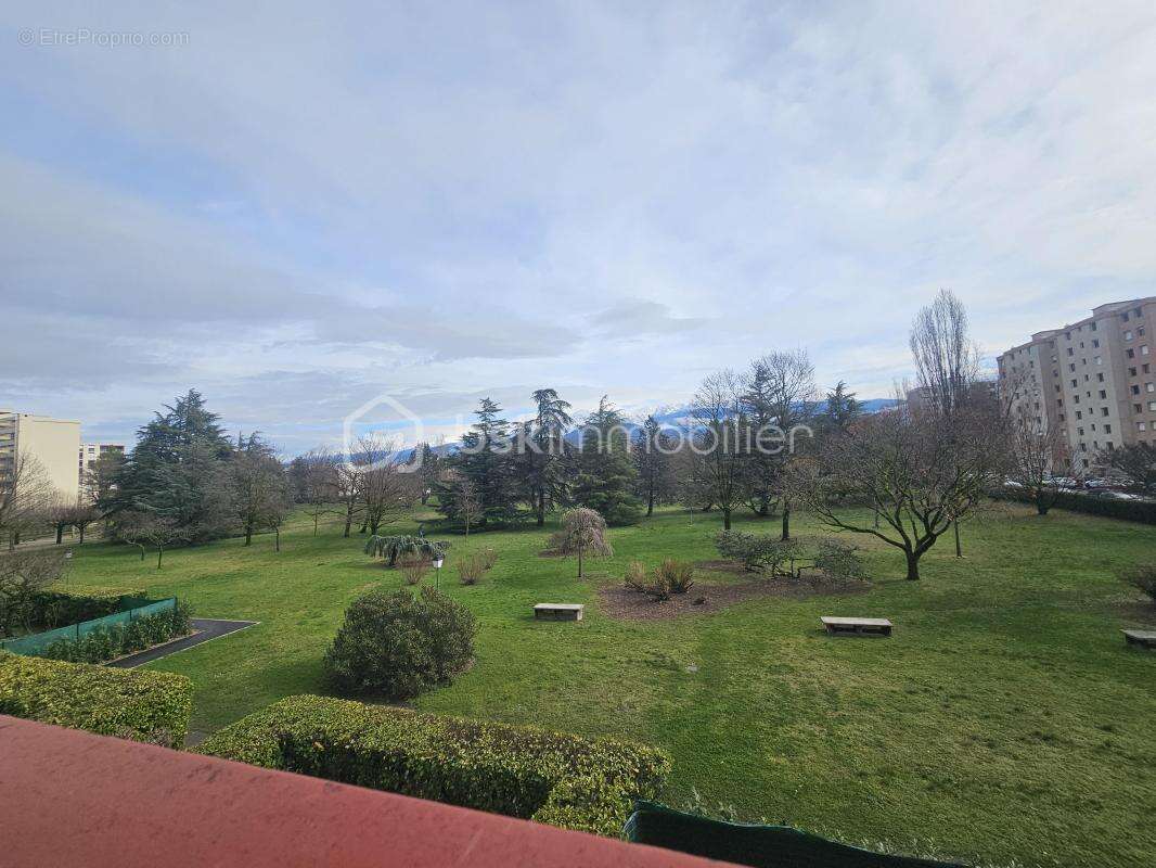 Appartement à ECHIROLLES