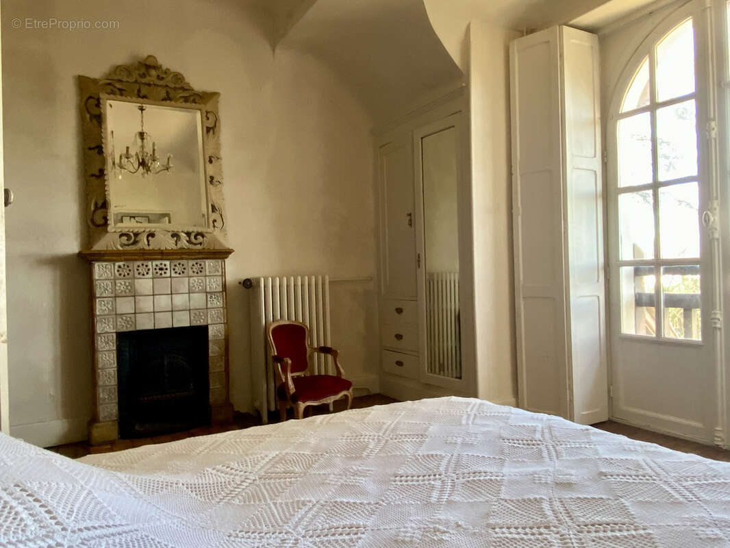 Maison à URT