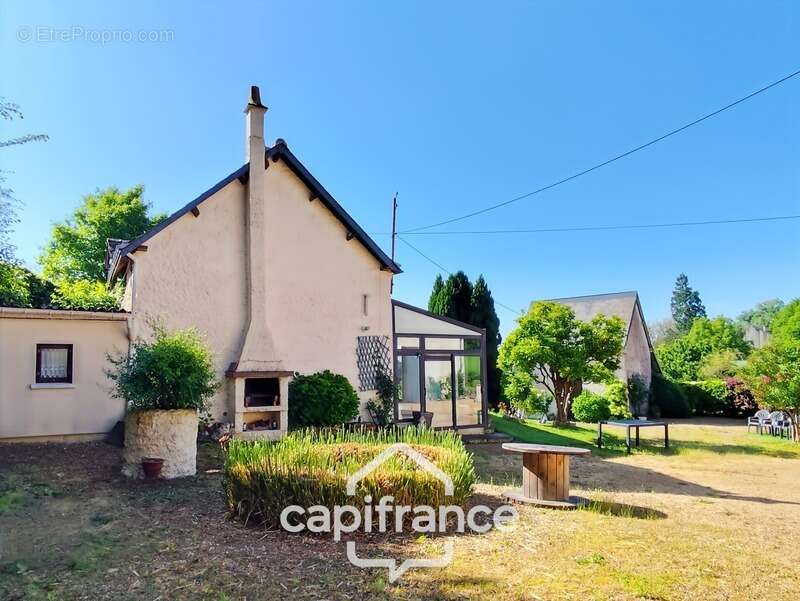 Maison à SAVIGNY-SUR-BRAYE