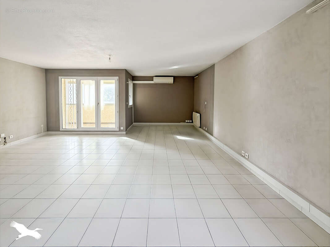 Appartement à MARSEILLE-11E