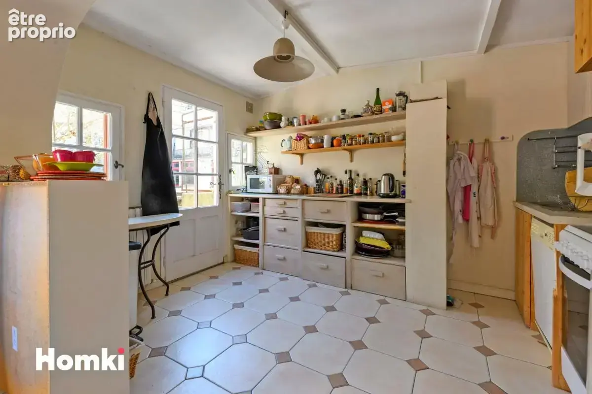 Maison de ville 7 pièces de 174 m² avec garage et balcon sur Sommières - photo 7
