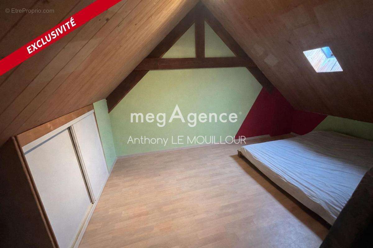 Maison dans le bourg avec travaux à prévoir - photo 4