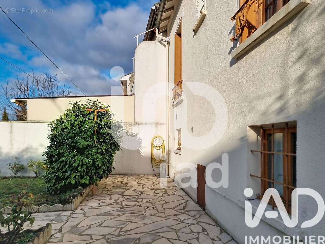 Photo 2 - Maison à DRANCY