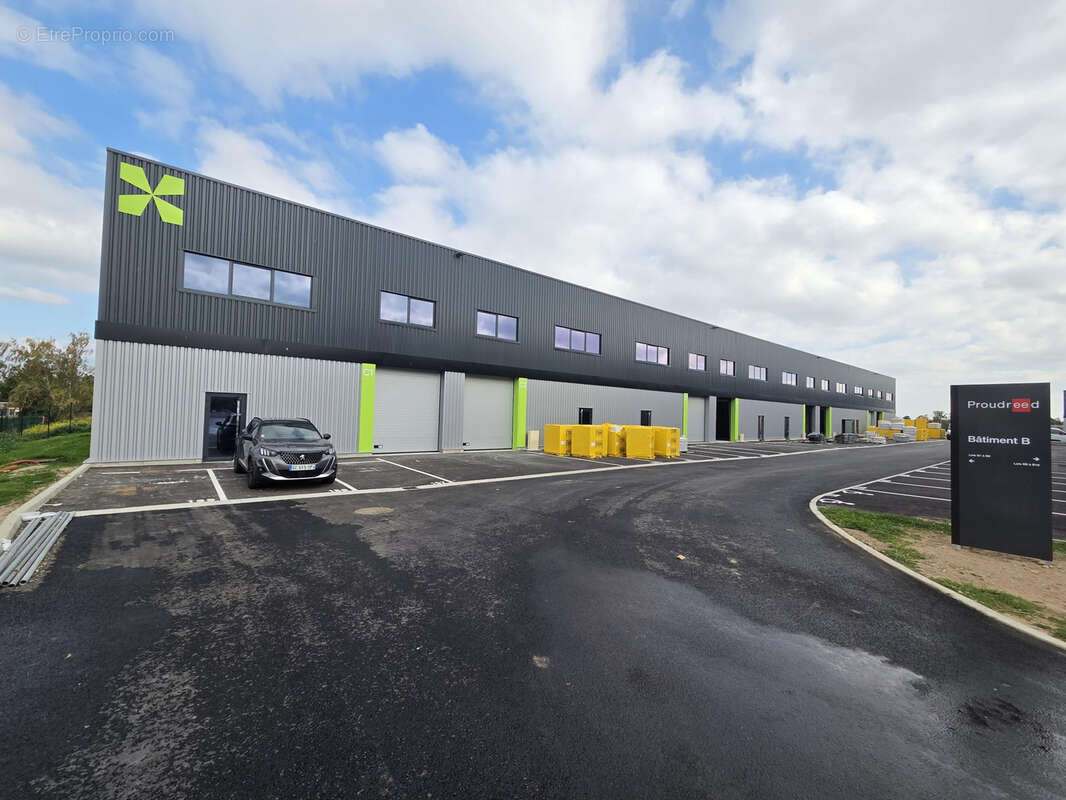 Commerce à SAINT-BARTHELEMY-D&#039;ANJOU