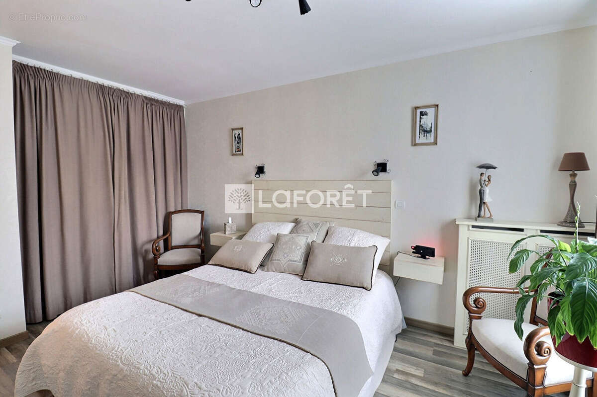 Maison à VITRY-SUR-SEINE