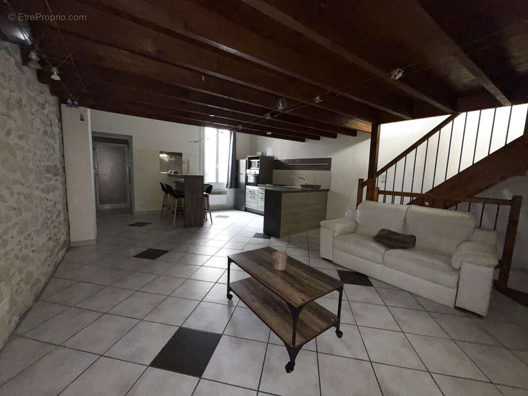 Appartement à NIMES