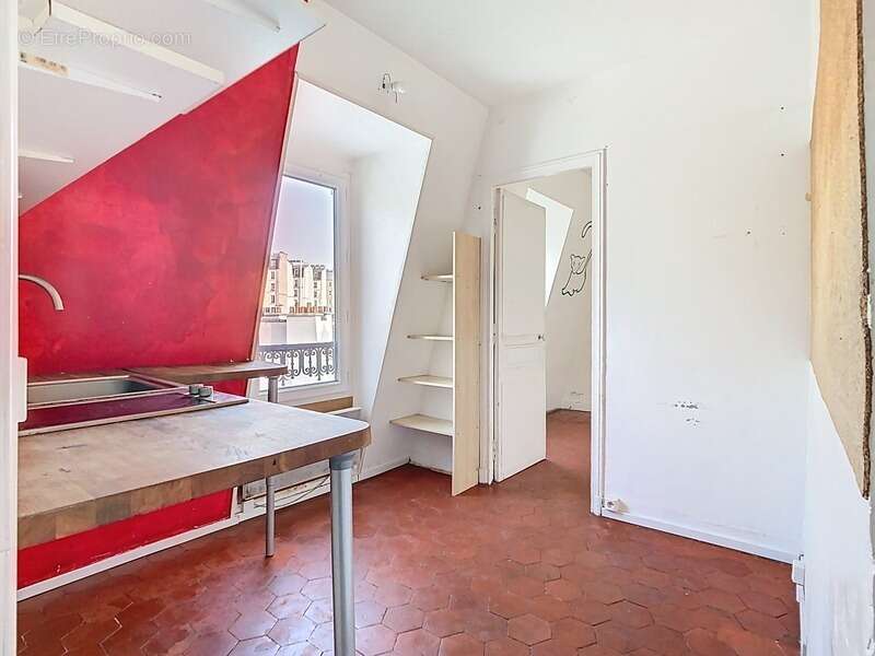 Appartement à PARIS-20E