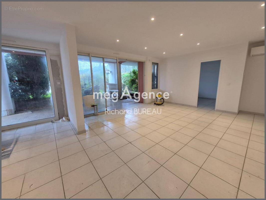 Appartement à LE LAVANDOU