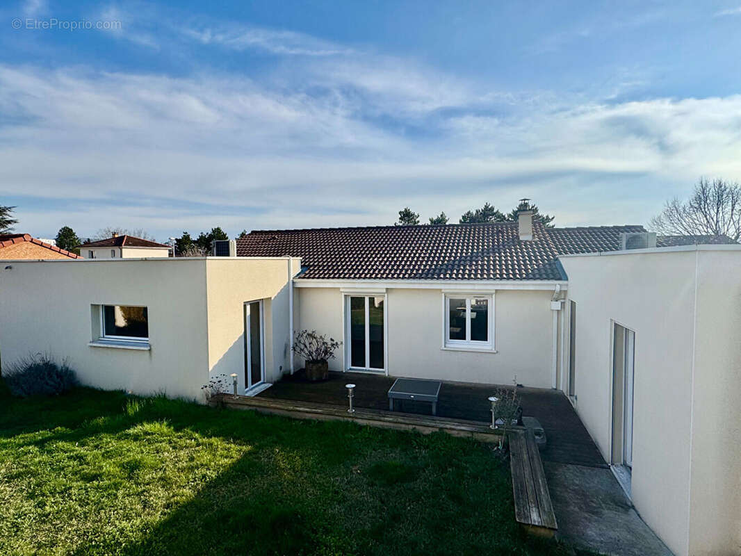 Maison à COURNON-D'AUVERGNE