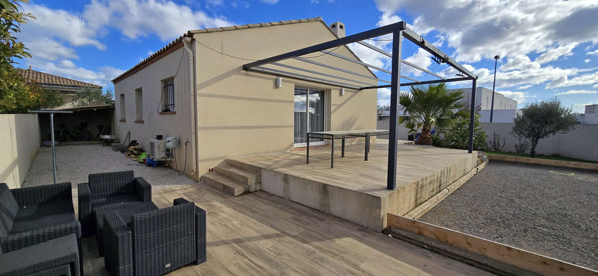 Maison à JONQUIERES