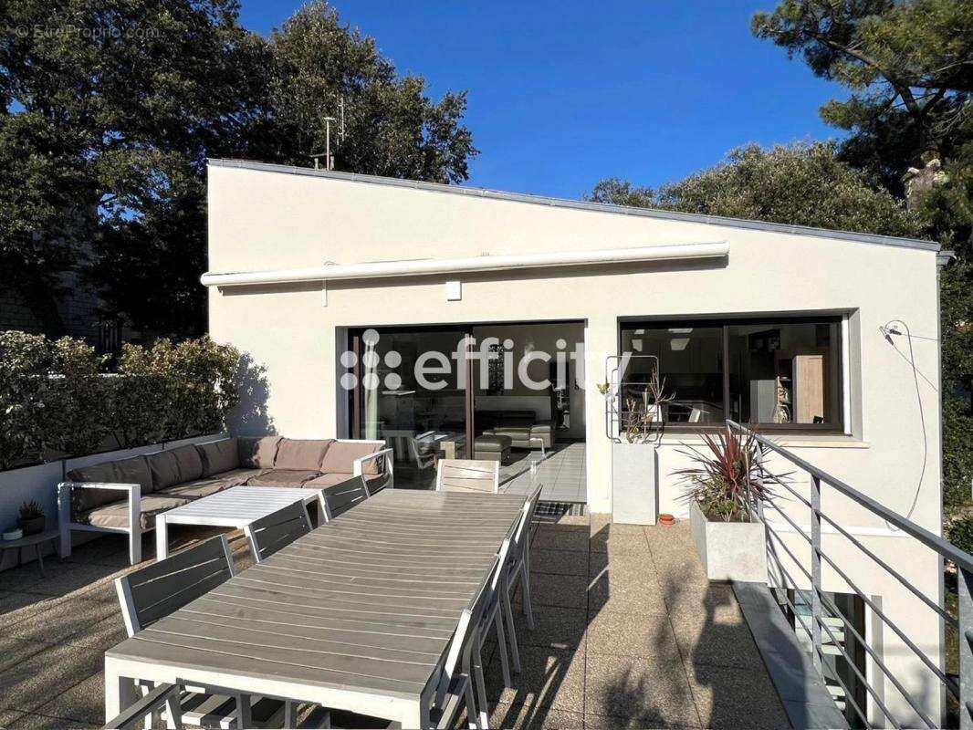 Maison à SAINT-PALAIS-SUR-MER