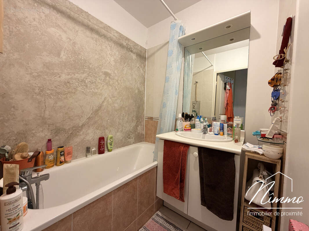 Appartement à NIMES