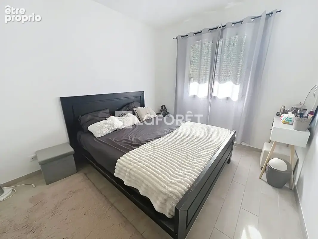 Maison contemporaine 2017  110 m²  4 chambres  belle pièce de vie  garage - photo 10