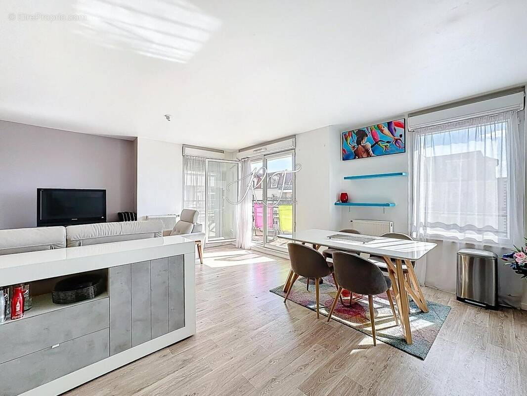 Photo 1 - Appartement à ERAGNY