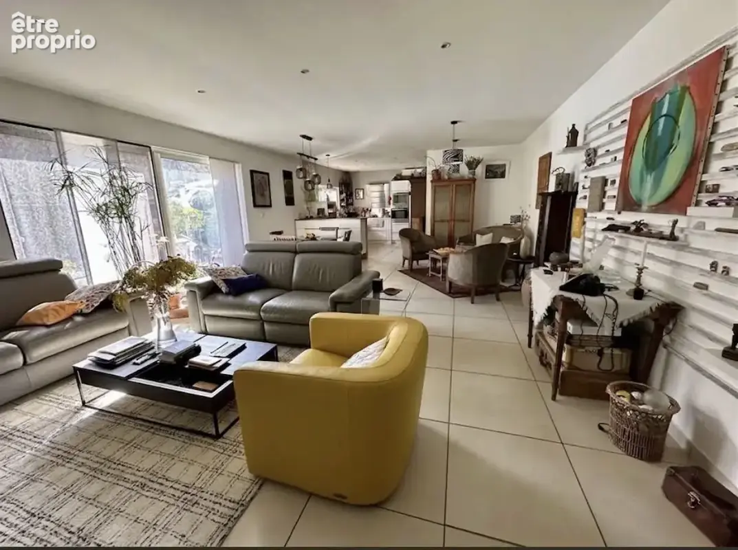 Ensemble immobilier rare : 2 villas, 10 pièces - photo 6