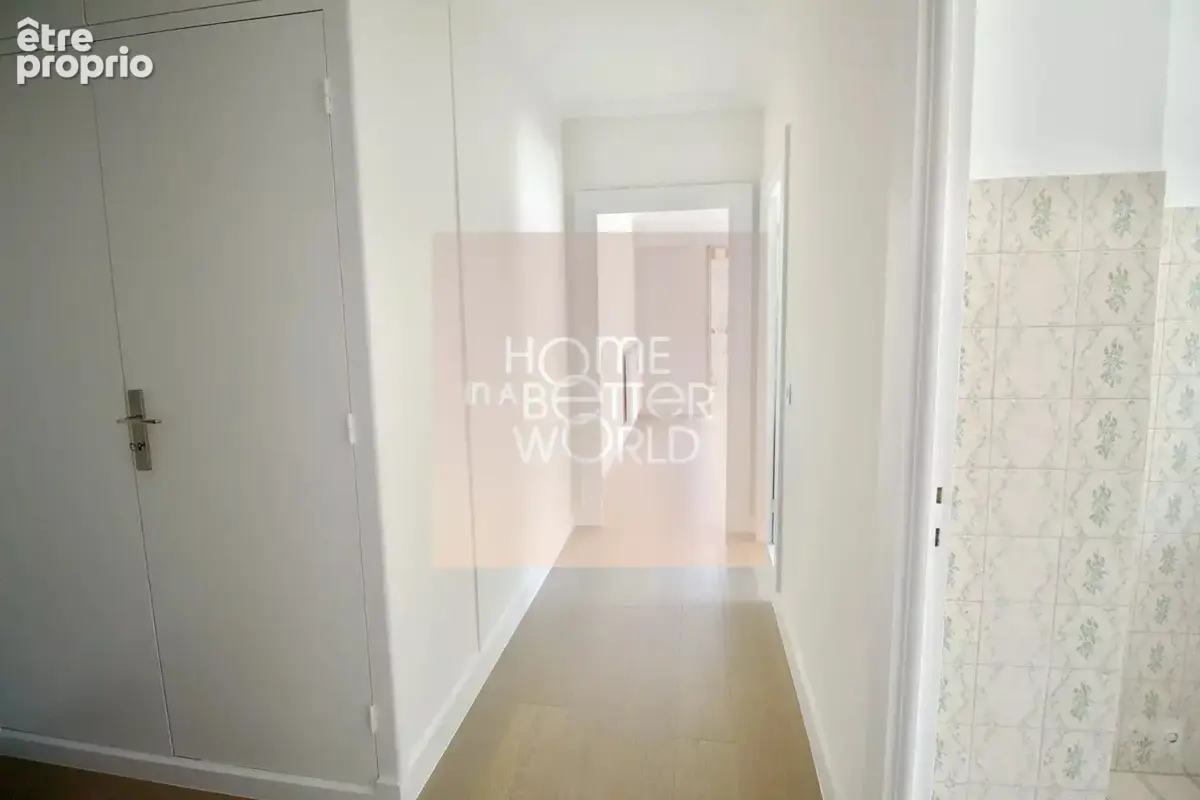 Magnifique 2 Pièces Dernier Étage avec Terrasse, Vue Dégagée & Garage en Option - photo 6