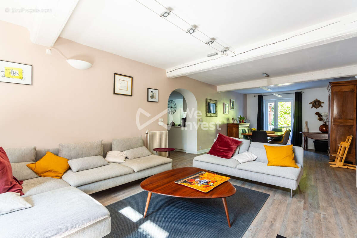 Maison 182 m² à Vernaison  - photo 6