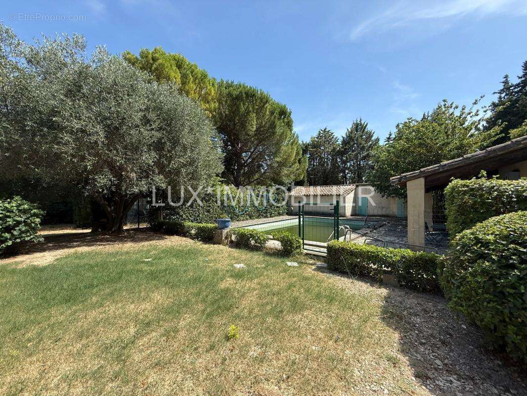 Maison à MAUSSANE-LES-ALPILLES