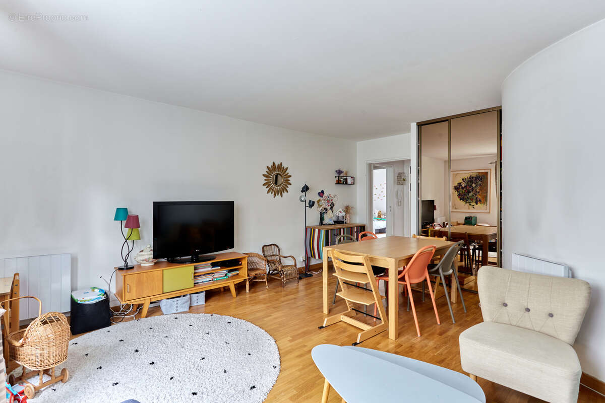 Appartement à ASNIERES-SUR-SEINE