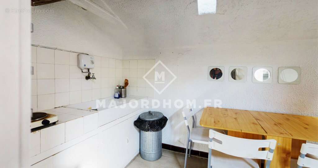 Appartement à MARSEILLE-6E