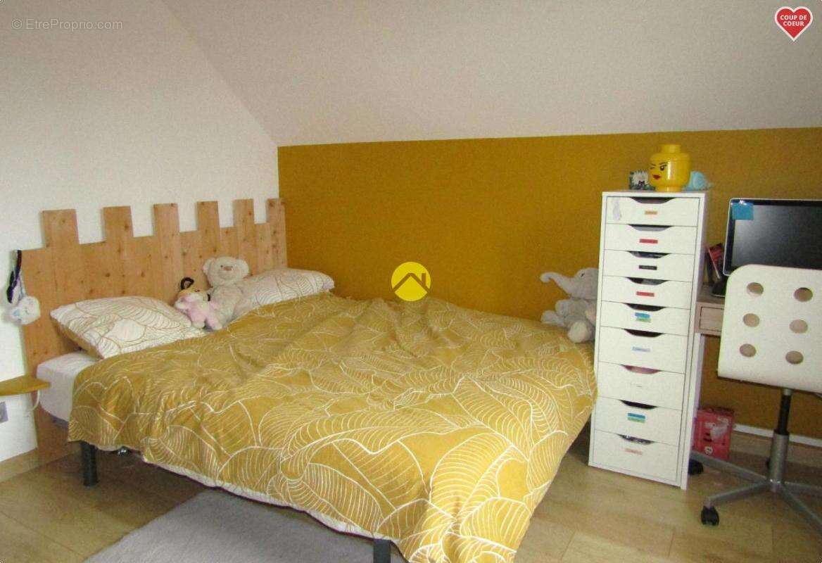 Maison à MONTRICHARD