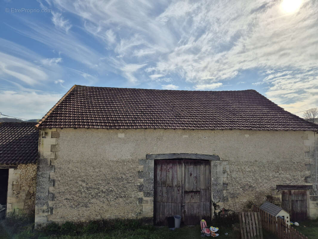 Maison à MONTAGRIER