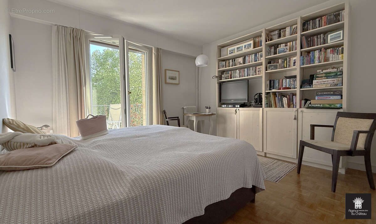 Appartement à VERSAILLES