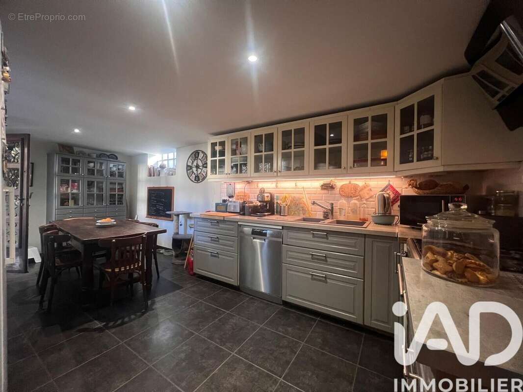 Photo 9 - Maison à SAINT-MARTIN-D'HERES