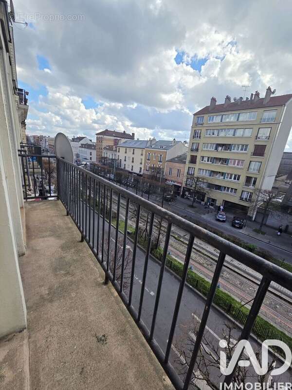 Photo 5 - Appartement à SAINT-DENIS