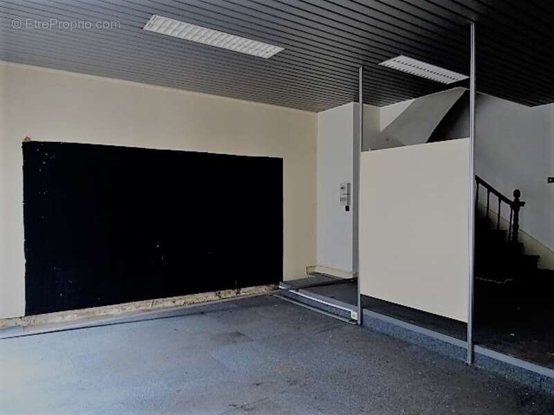 Dpt Vienne (86), à vendre CHATELLERAULT immeuble - Terrain de 332,00 m² - photo 2
