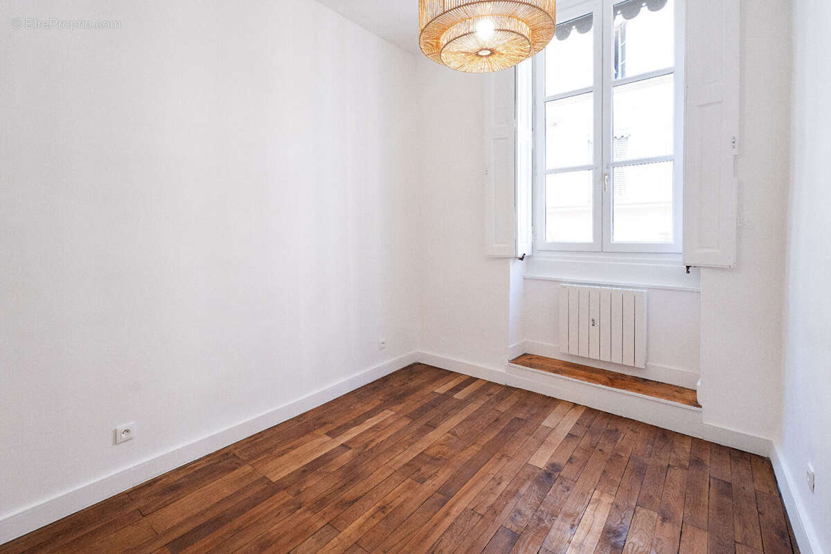 Appartement à LYON-1E