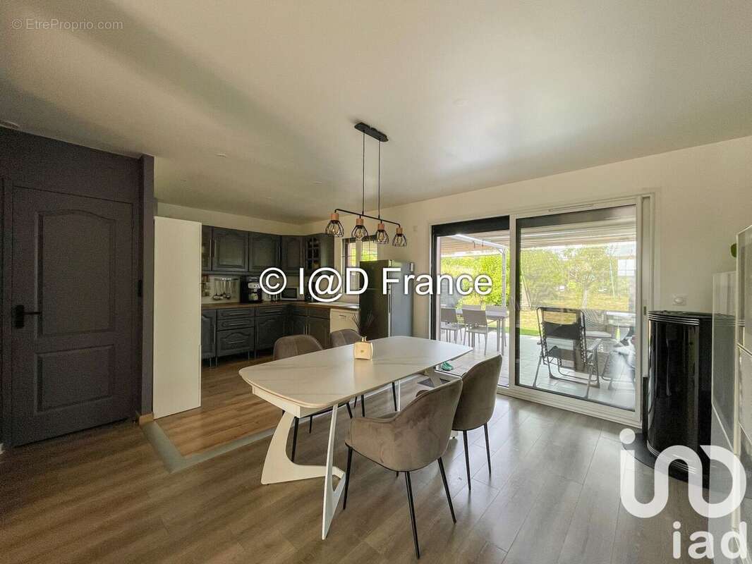 Photo 6 - Maison à BALLAINVILLIERS