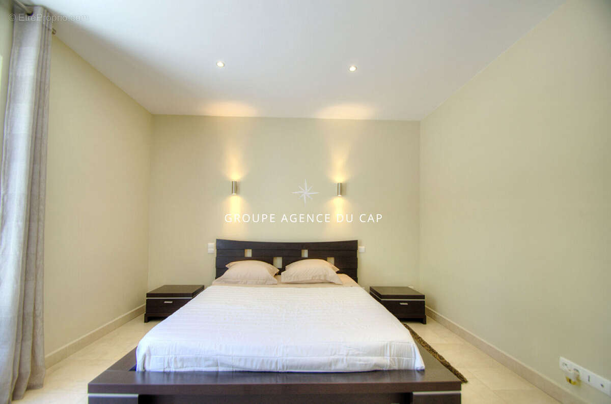 Villa 270m² entierement de plain pied  domaine prive puget sur argens - photo 9