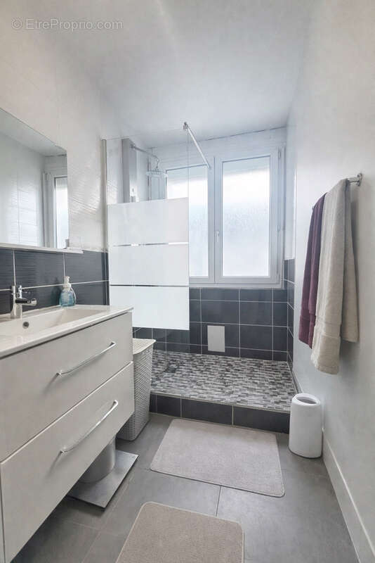 Appartement à VENISSIEUX