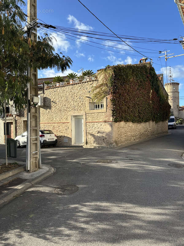 Maison à LATOUR-BAS-ELNE