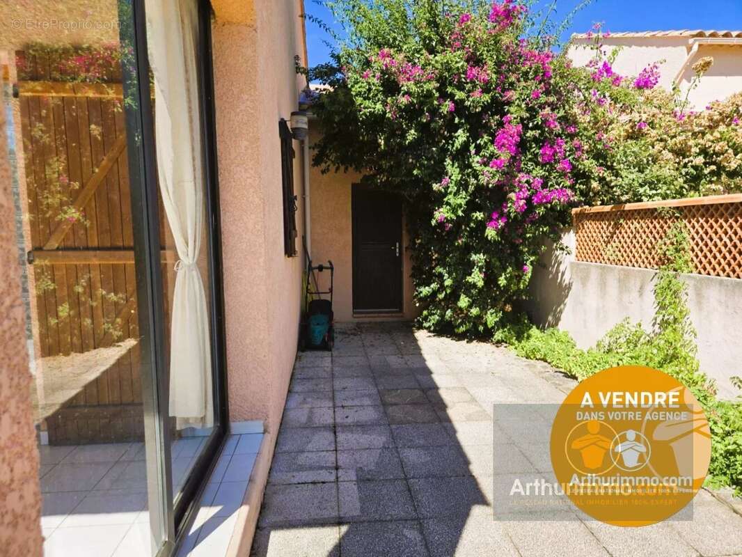 Maison à BORMES-LES-MIMOSAS