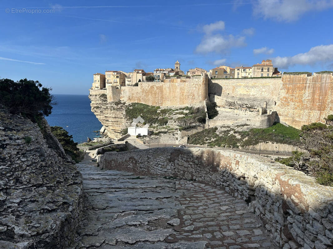 Maison à BONIFACIO