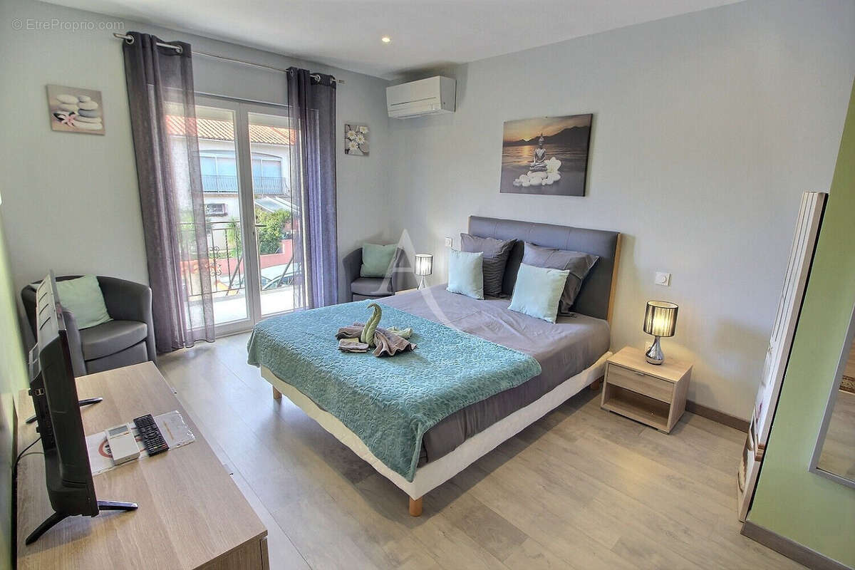 Maison à SAINT-CYPRIEN