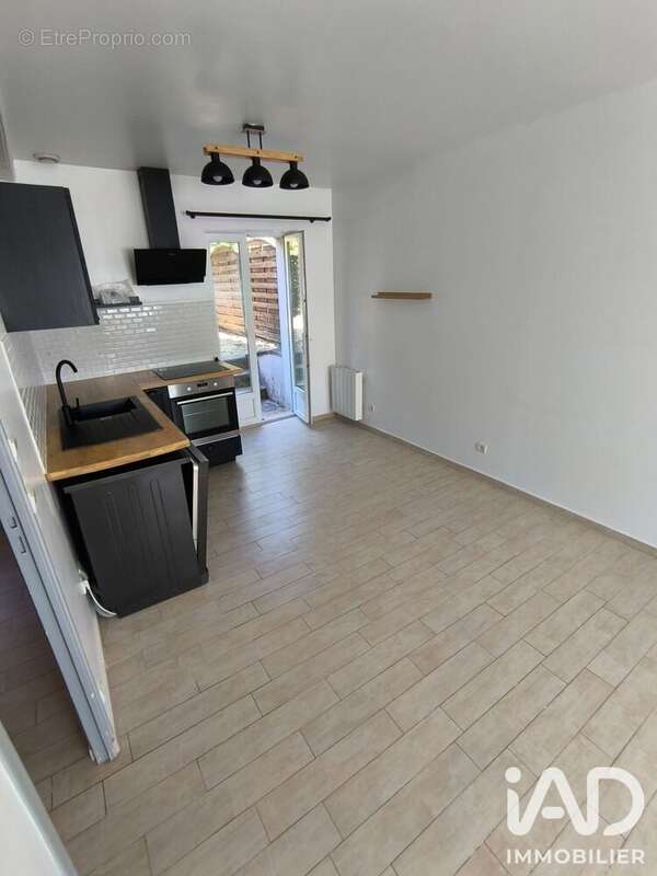 Appartement 34 m² à Orleans  - photo 4