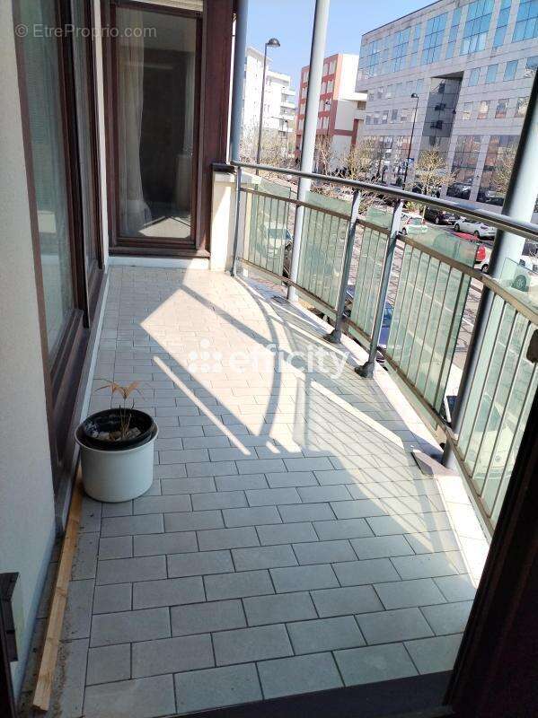 Appartement à MONTIGNY-LE-BRETONNEUX