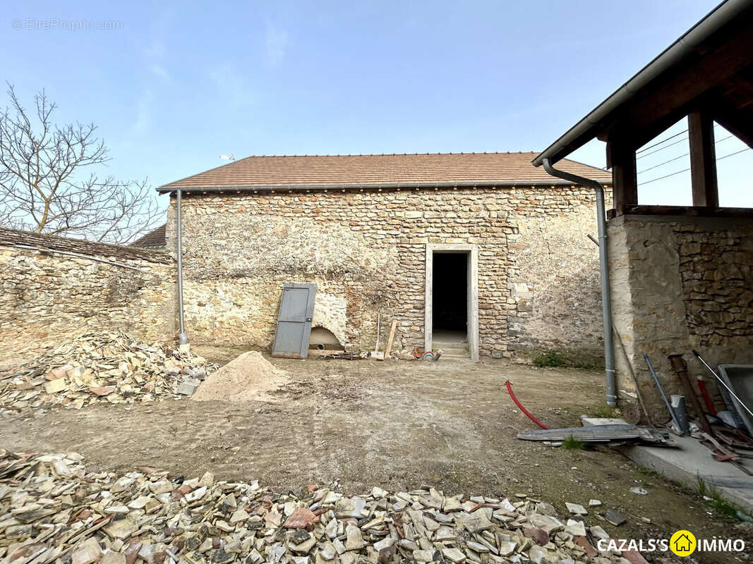 Maison à PERTHES