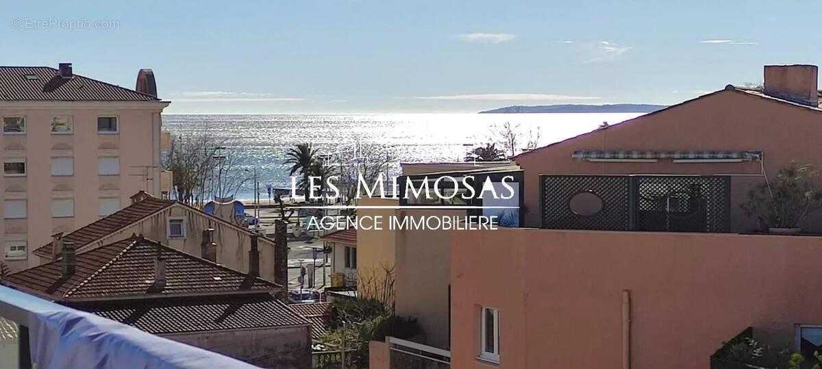 Appartement à FREJUS