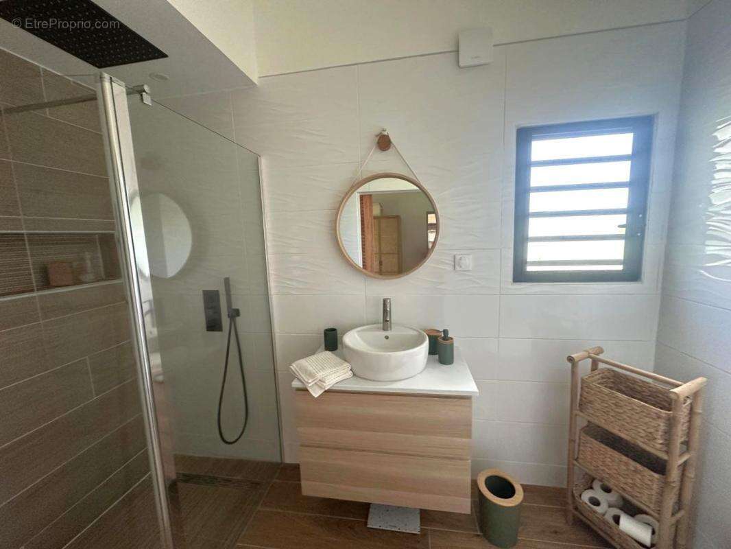 Maison à SAINTE-ANNE