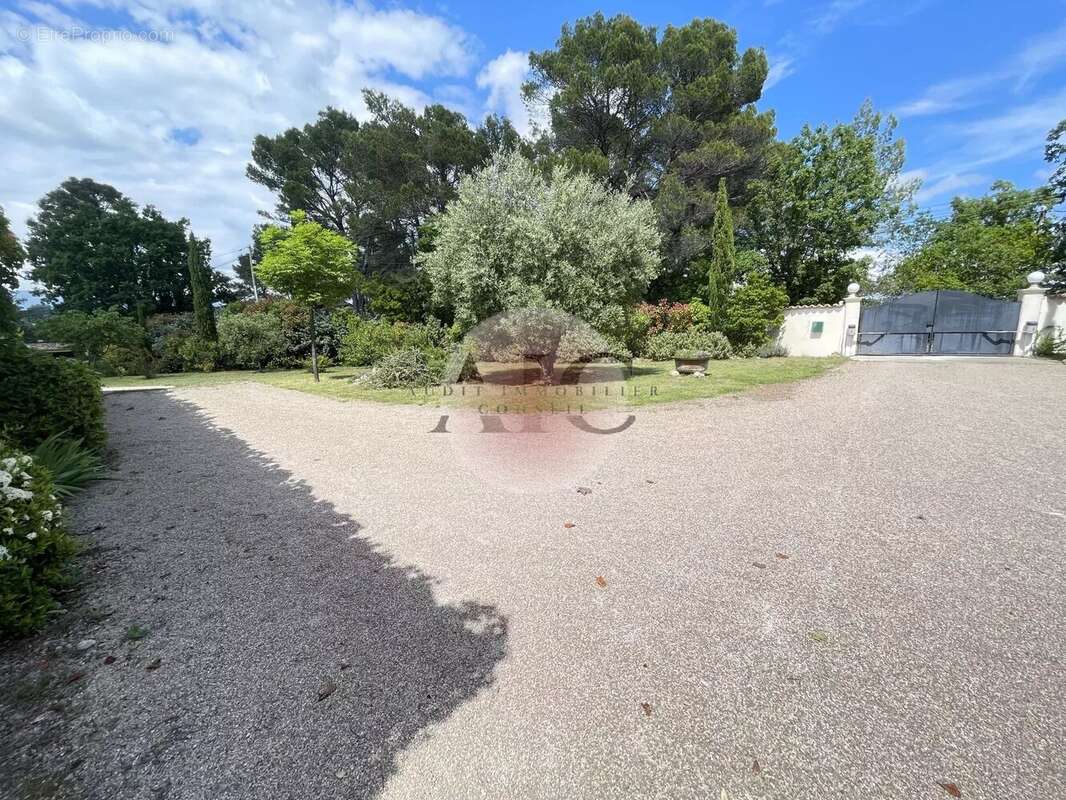 Maison à SAINT-PAUL-EN-FORET