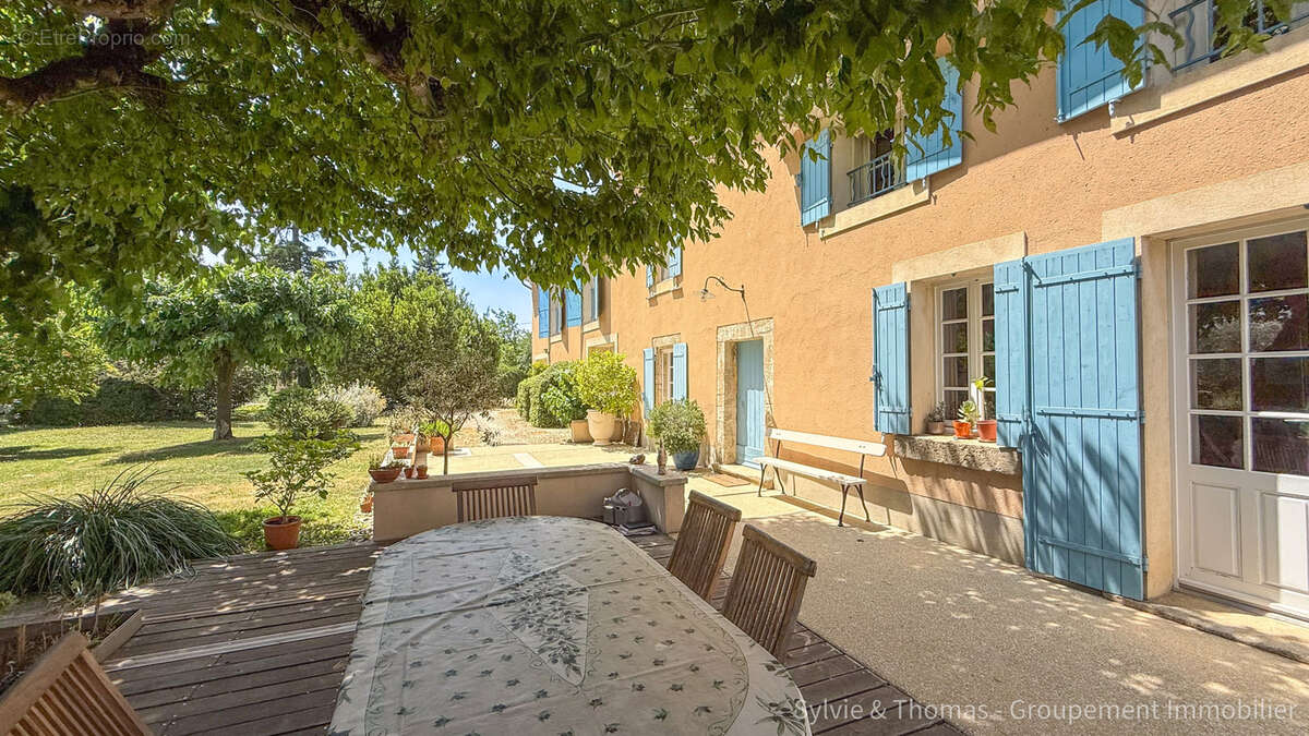 Maison à CADEROUSSE