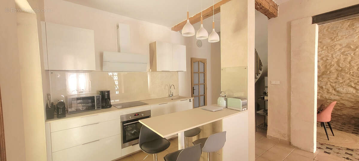 Maison à MOUSSAN