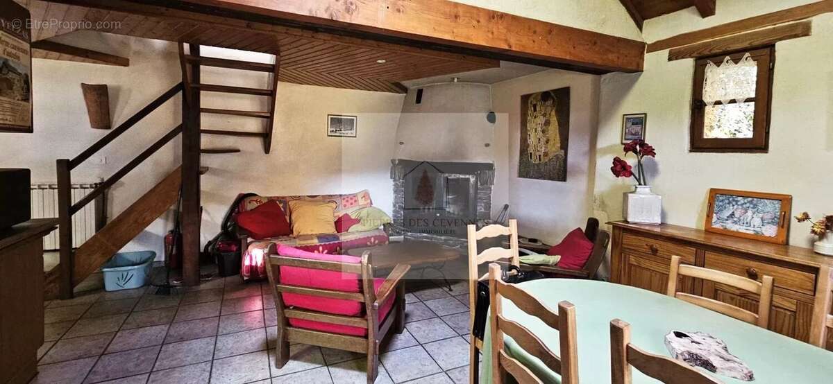 Maison à SAINT-ANDRE-DE-LANCIZE