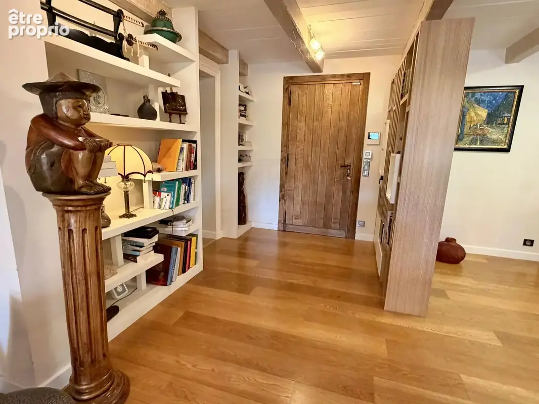 Élégante propriété avec villa principale, mazet en pierres et piscine - photo 22
