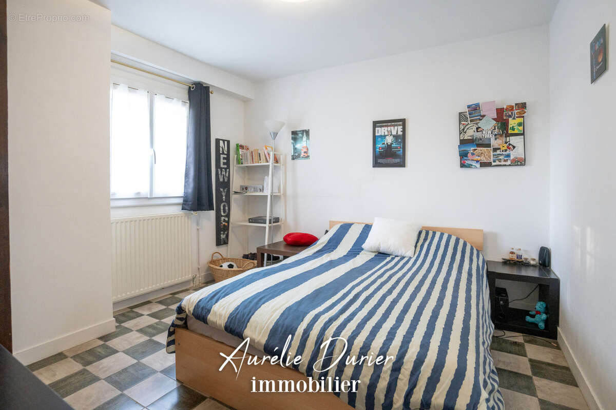 Maison à AZAY-SUR-CHER