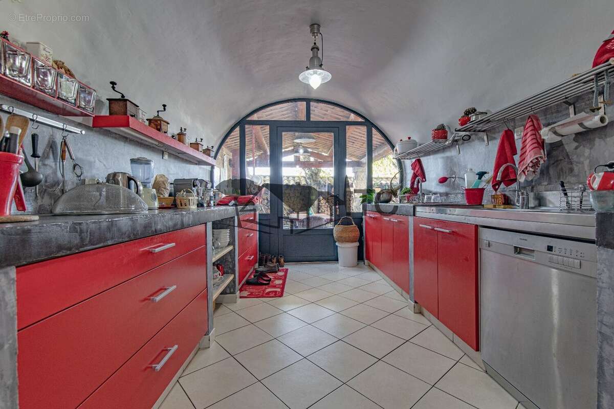 Maison à BEAULIEU